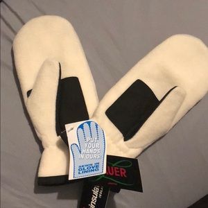 New with tags lauer gloves